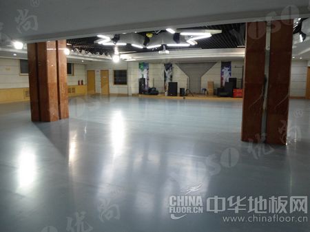 优尚地板:以服务谋生存 舞蹈地板利润空间提升