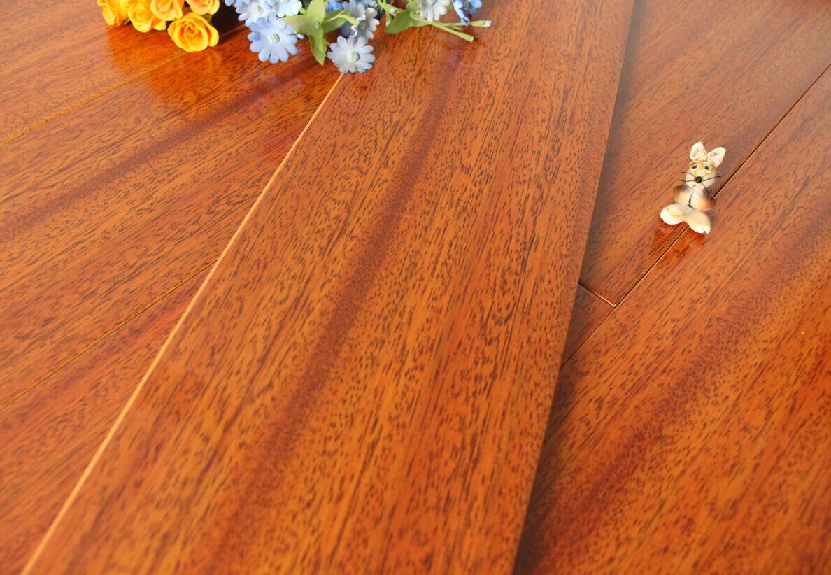 佳峰美家地板-圆盘豆多层实木地热地板